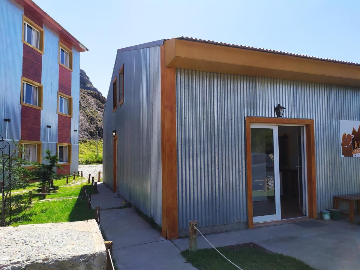 Hostel Alma Travelers El Chaltén Exterior foto